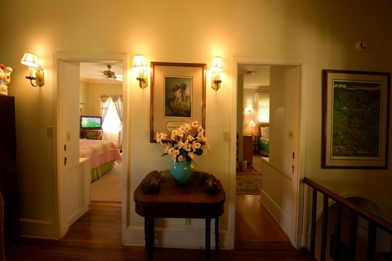 The Historic Wailuku Inn Maui ภายนอก รูปภาพ
