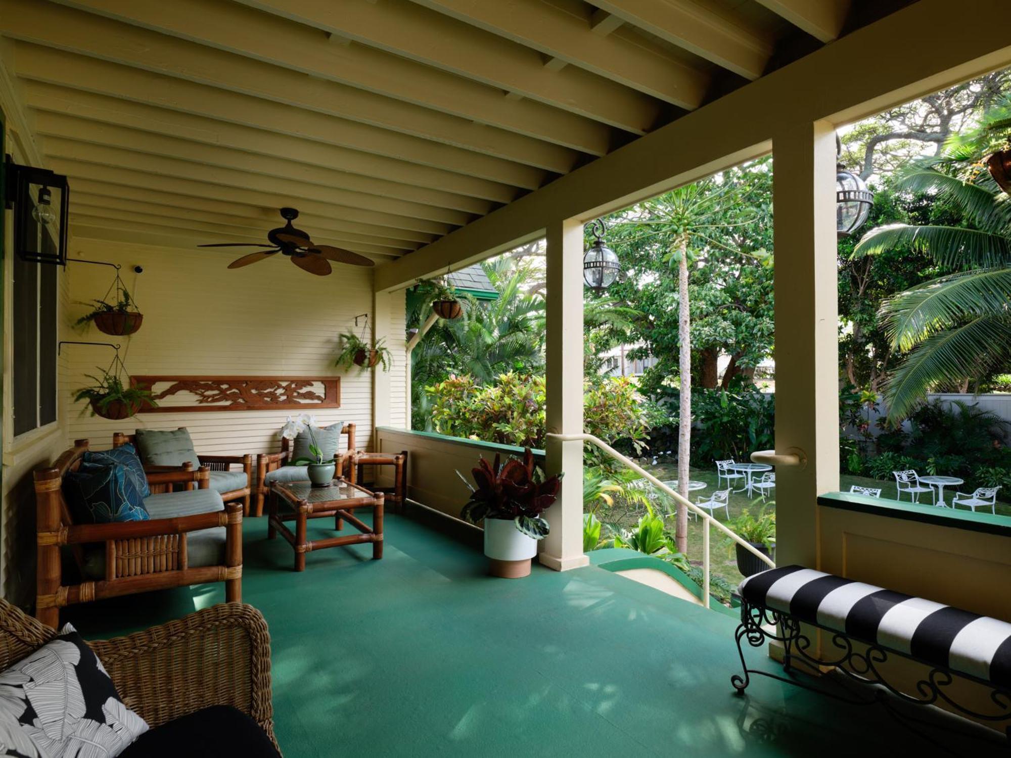The Historic Wailuku Inn Maui ภายนอก รูปภาพ